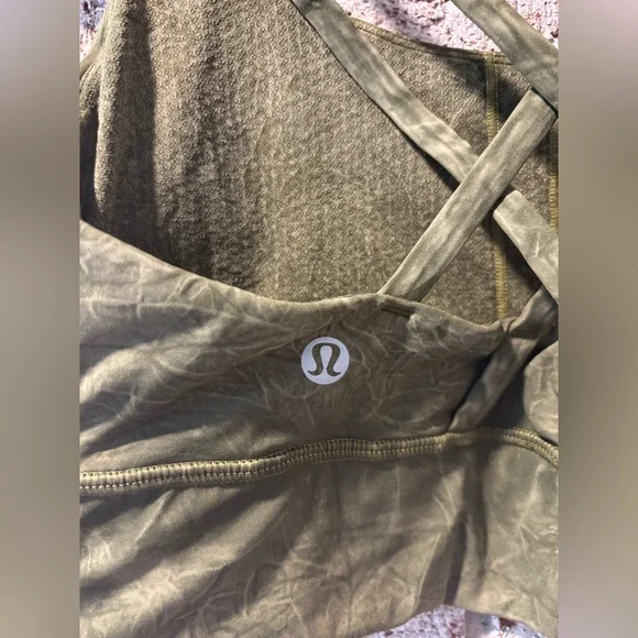 Lululemon Energy Bra Long Line Ice Dye *Medium Support, B-D Cup - Picture 3 of 4